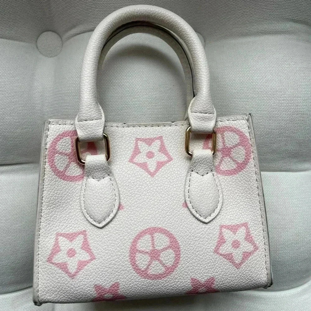 Designer Inspired Girls Handbag Purse: Pink and White NWOT
